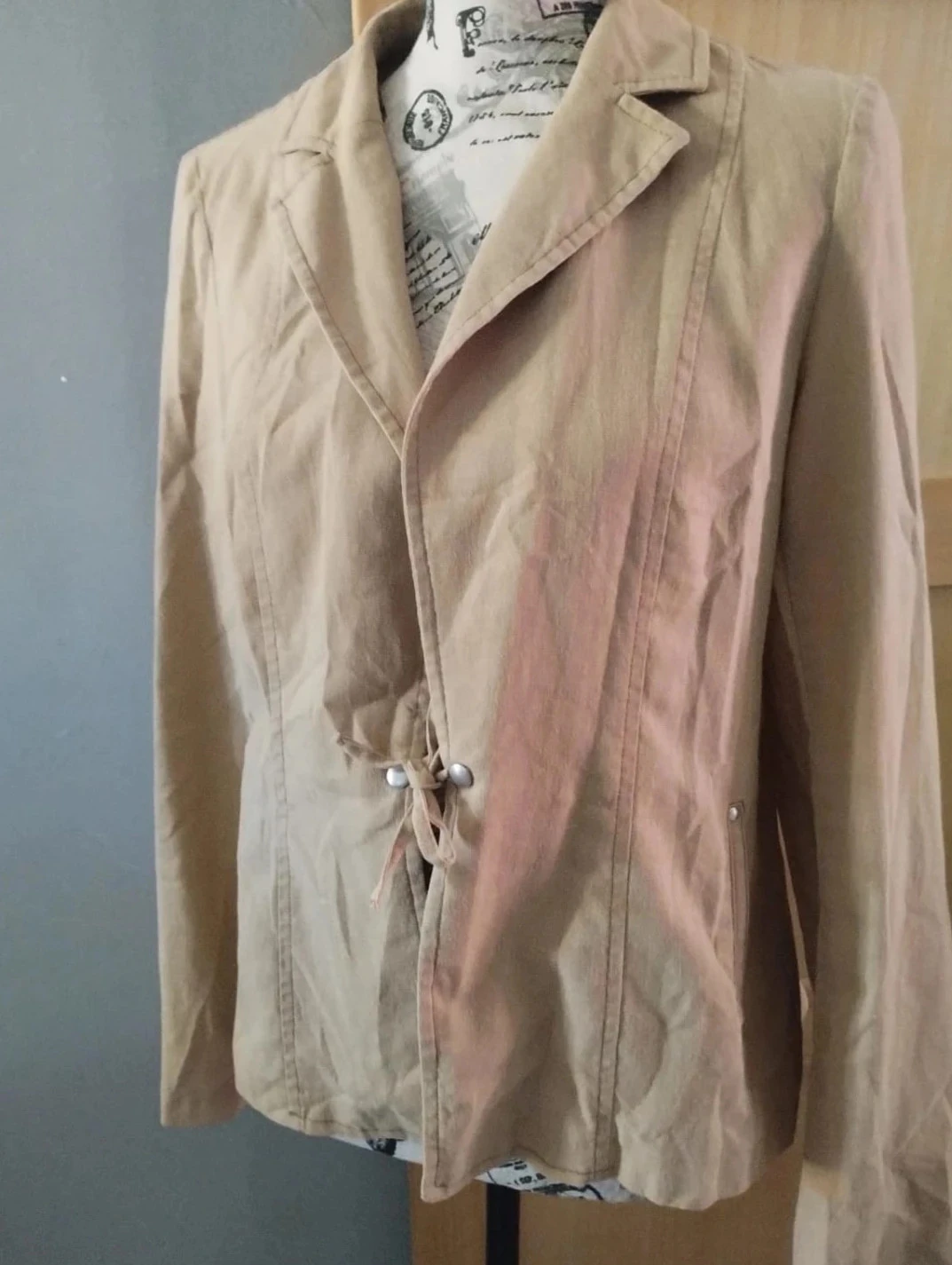 Veste marron clair,
Richard Patrick, viscose/lin, T42